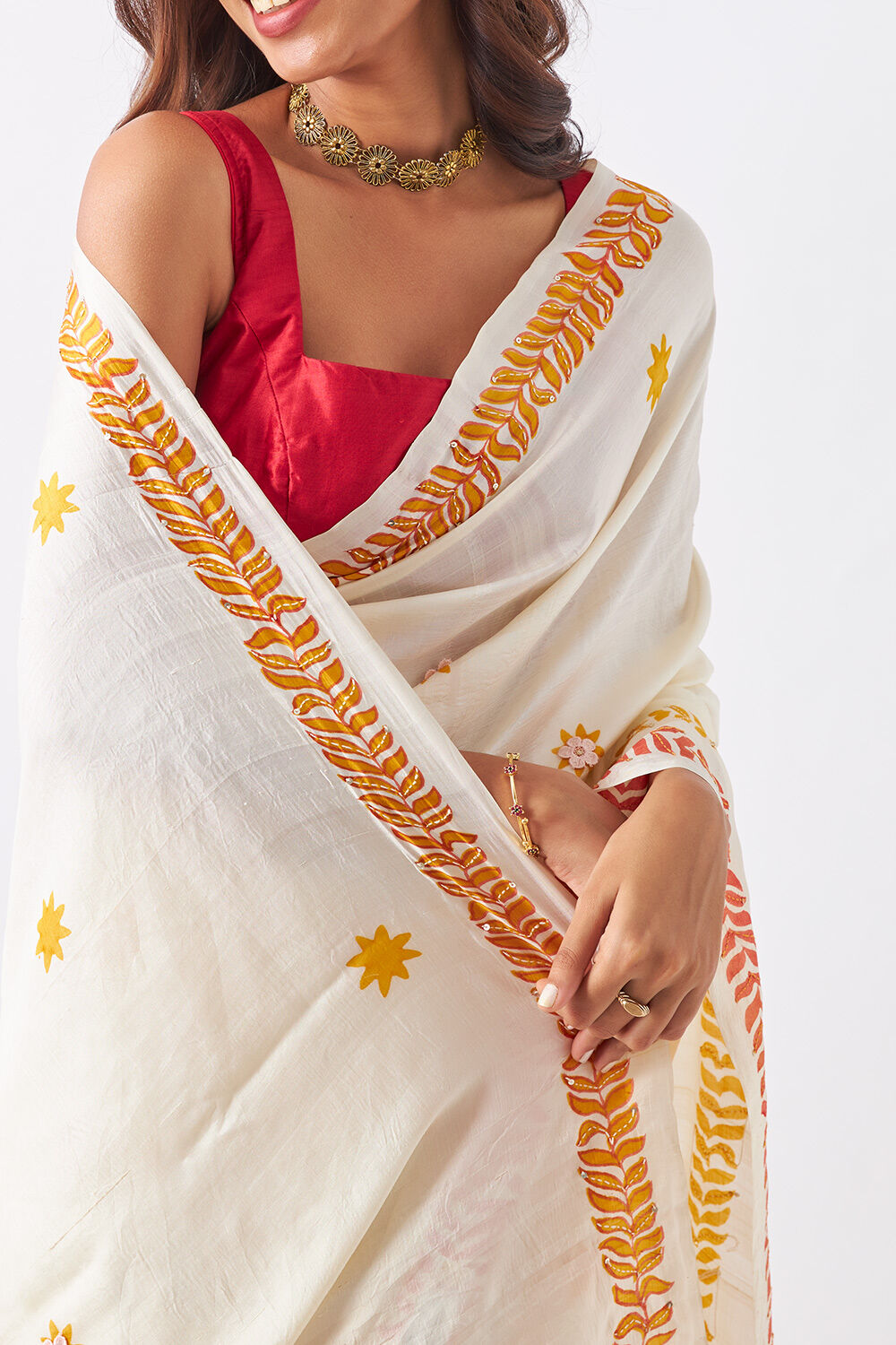Off White Pure Silk Hand Painted Saree image number null