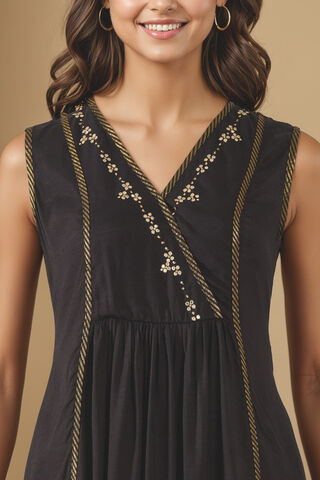 Black Embroidered Viscose Kurta thumbnail image number null