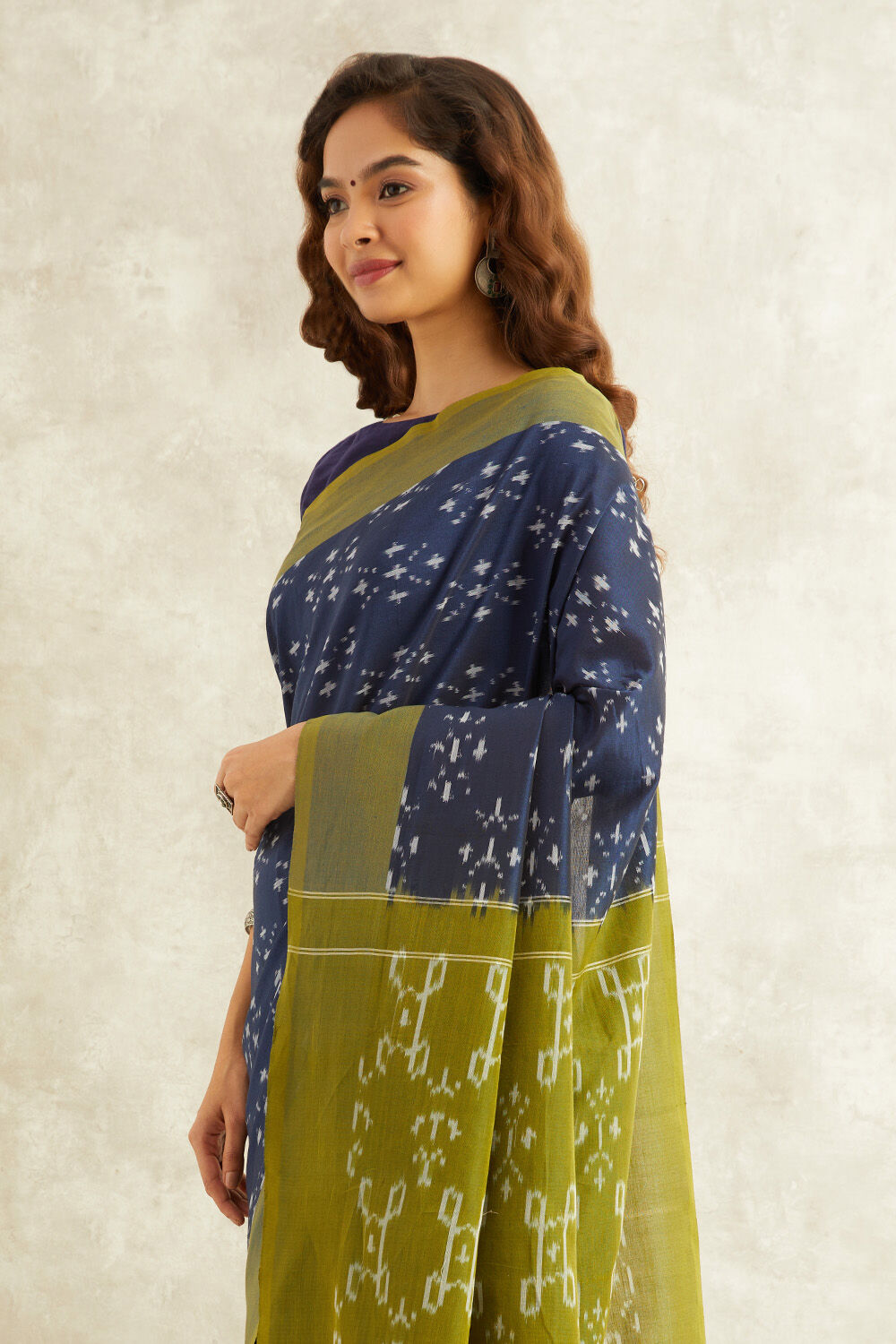 Violet Ikat Pure Cotton Pochampalli Saree image number null