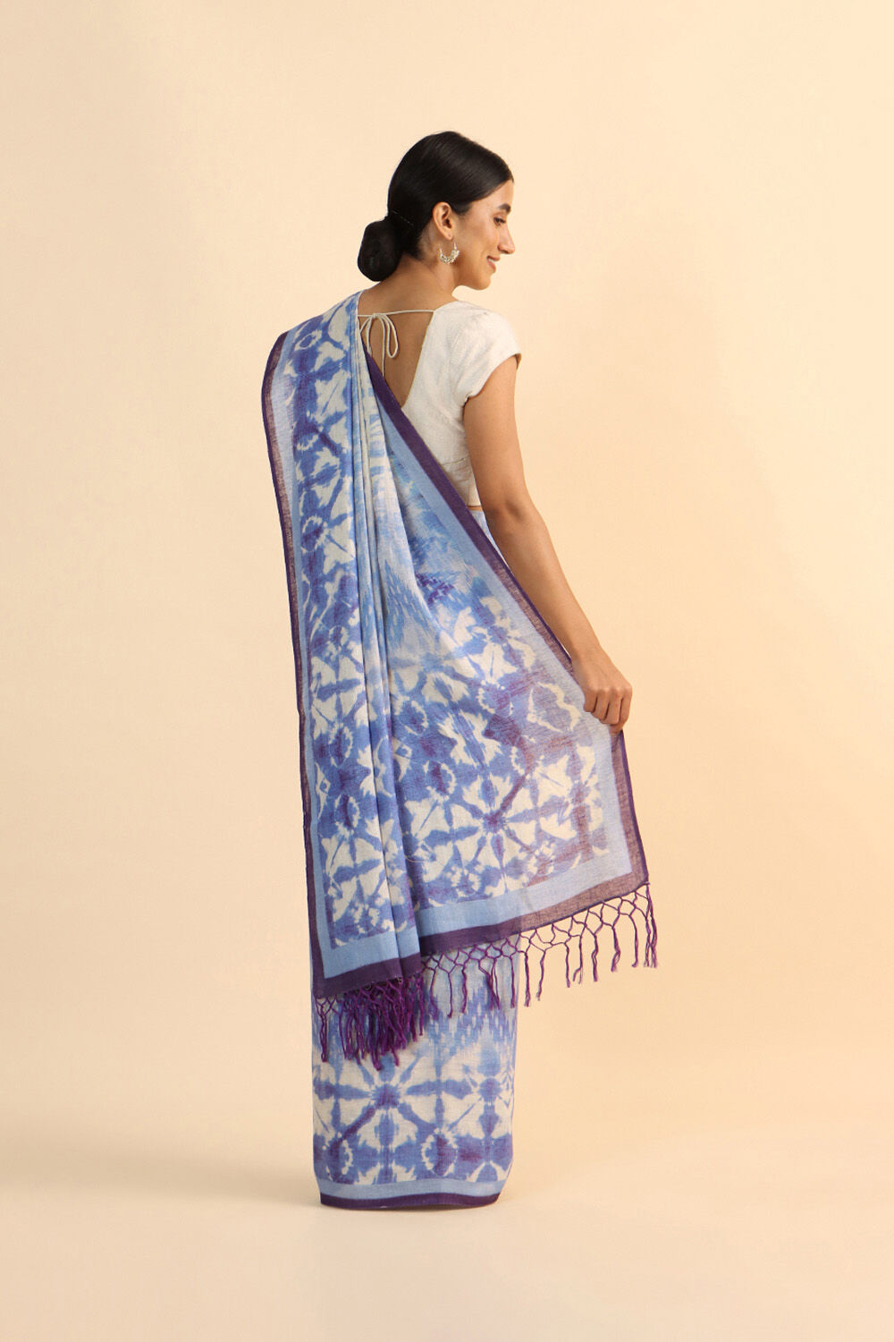 Blue Pure Linen Digital Printed Saree image number null