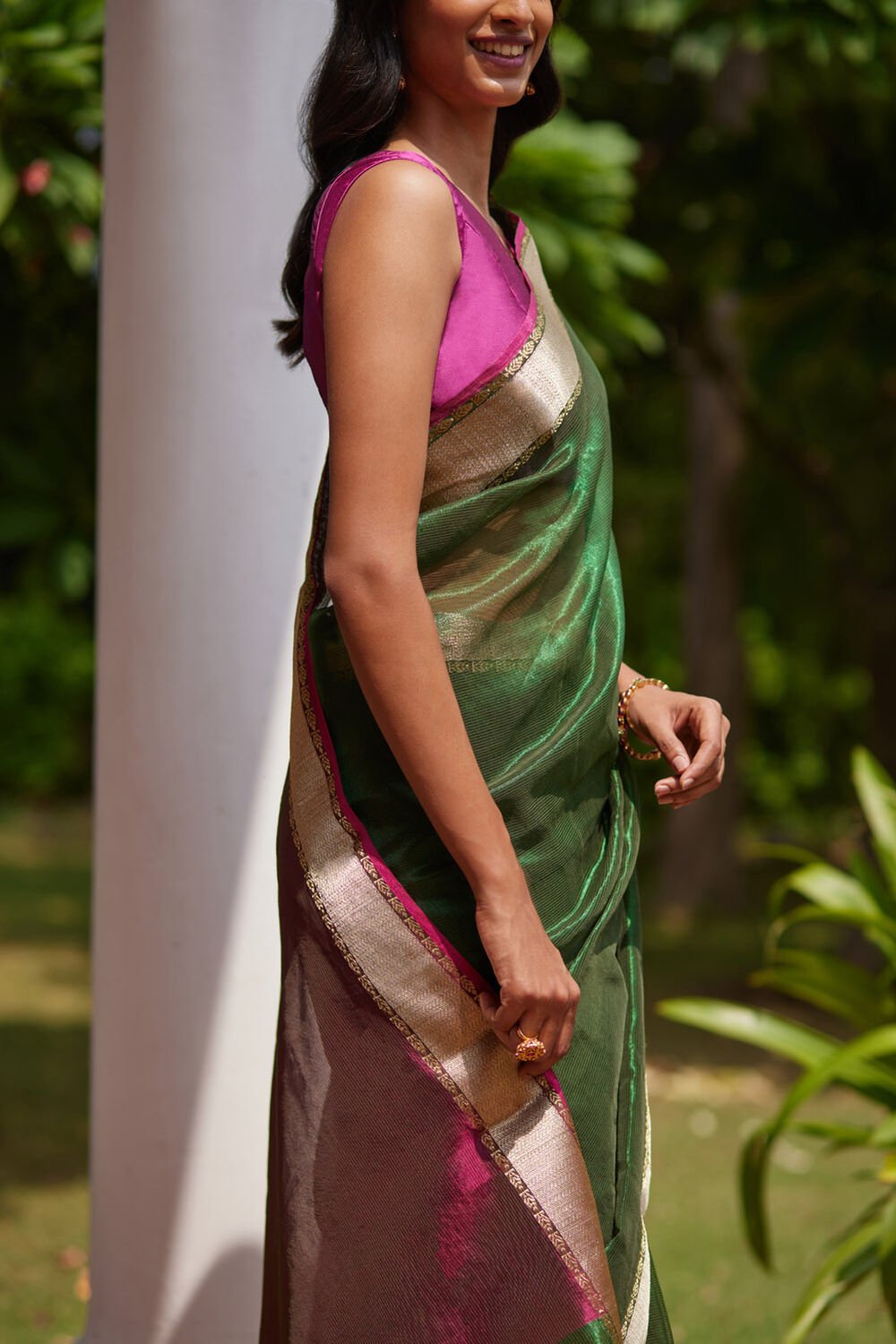 Dark Green Pure Tissue Silk Maheswari Saree image number null