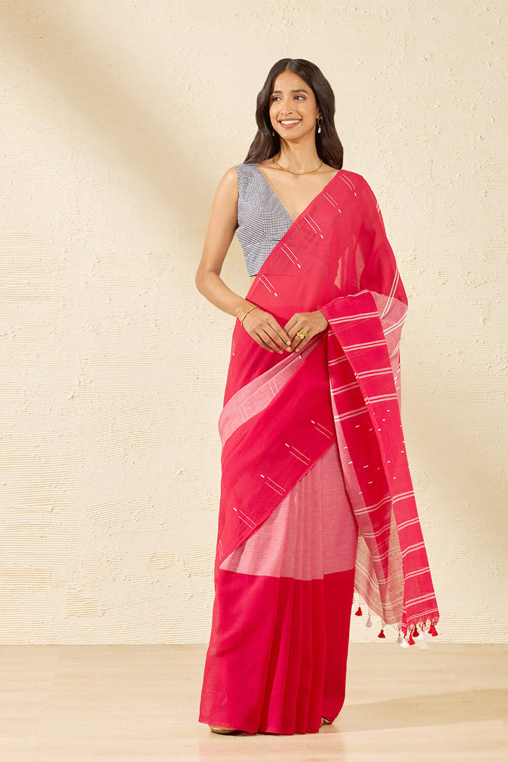 Red Bengal Pure Cotton Jamdani Saree image number null