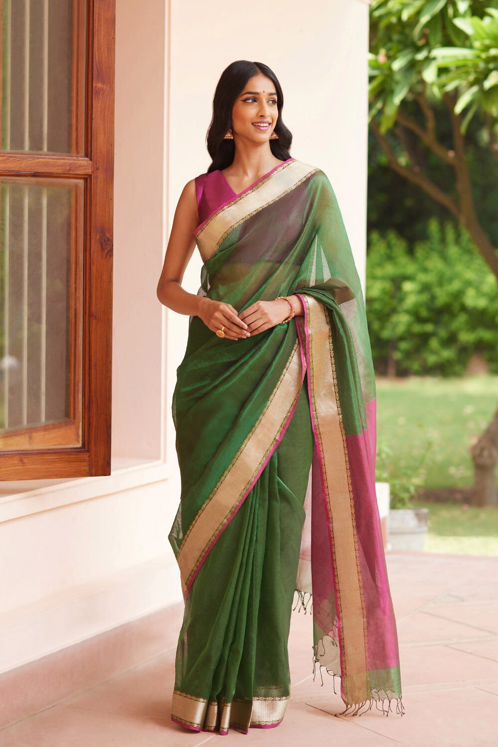 Dark Green Pure Tissue Silk Maheswari Saree image number null
