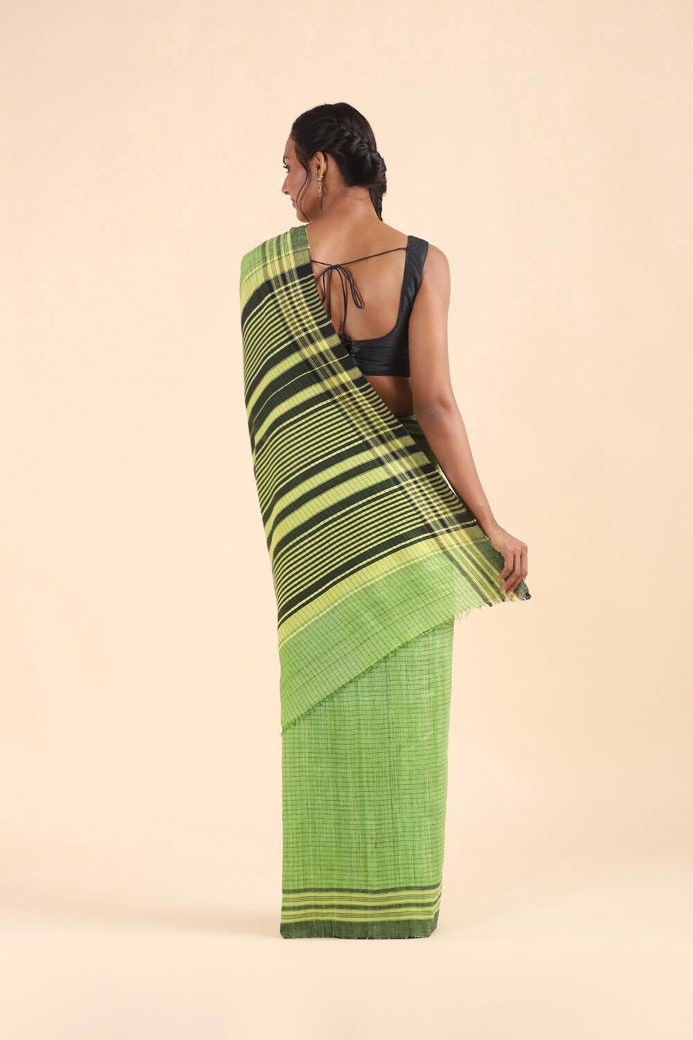 Green Pure Tussar Silk Bhagalpuri Saree image number null