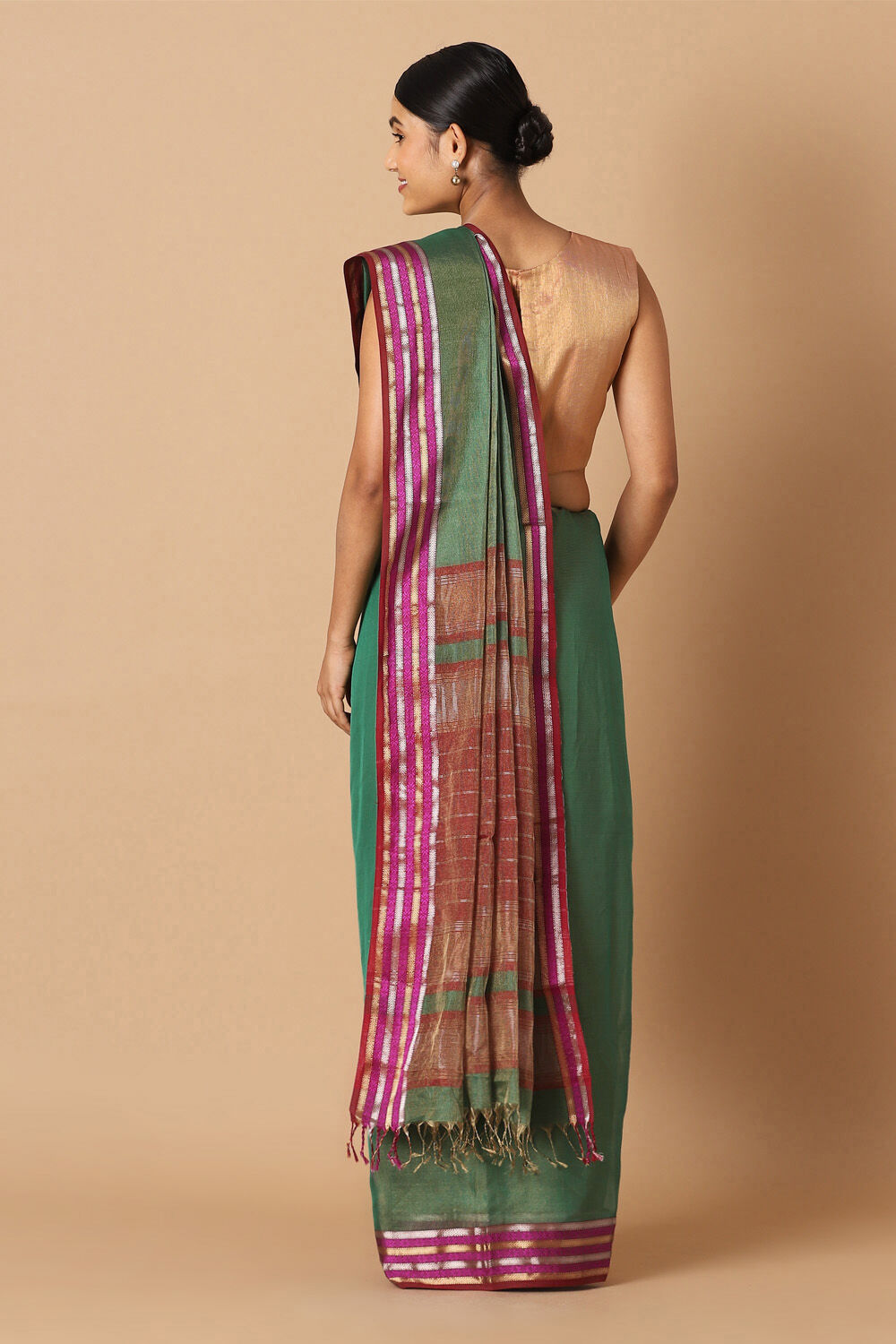 Green Pure Cotton Tissue Maheswari Saree image number null