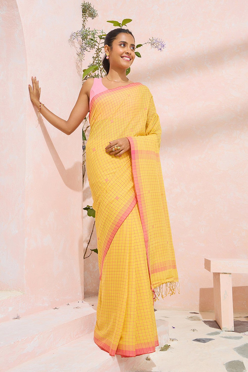 Yellow Bengal Pure Cotton Jamdani Saree image number null