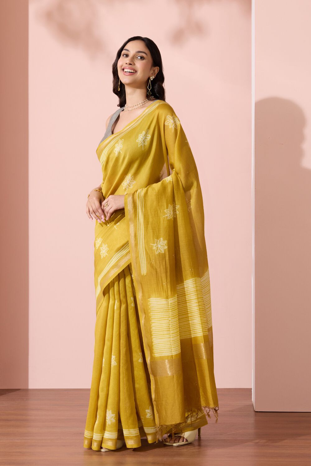 Light Yellow Pure Silk Cotton Shibori Saree image number null