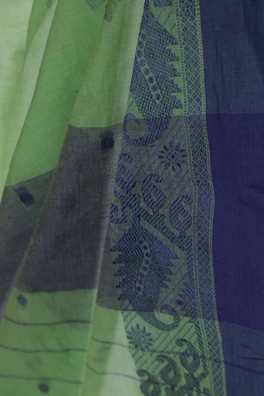 Light Green Woven Pure Cotton Bengal Saree image number null