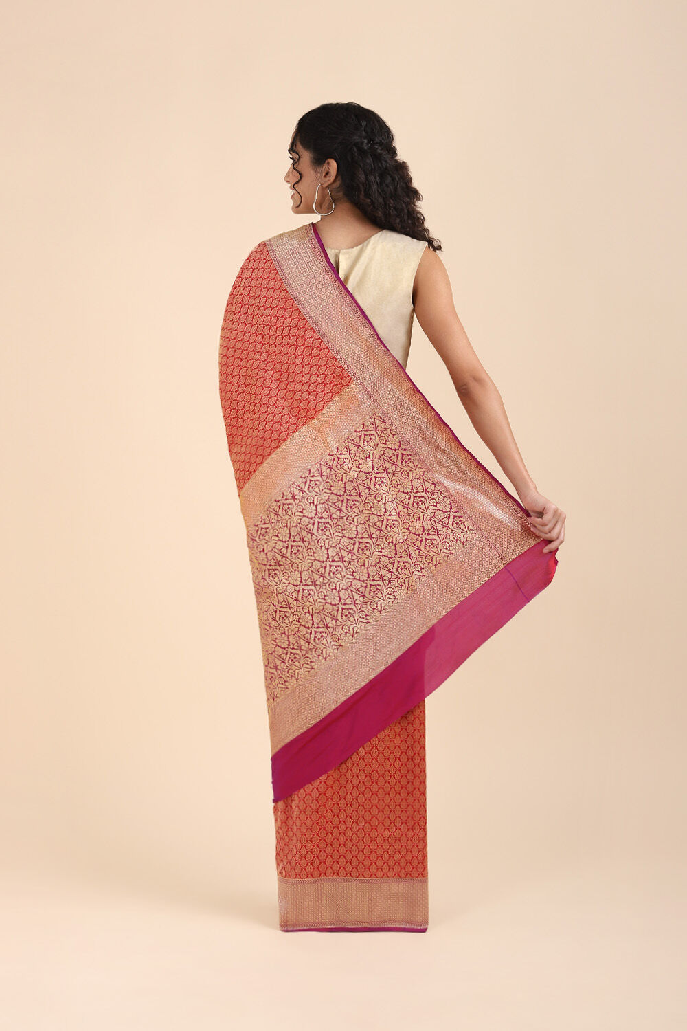 Red Pure Silk Banarasi Brocade Saree image number null