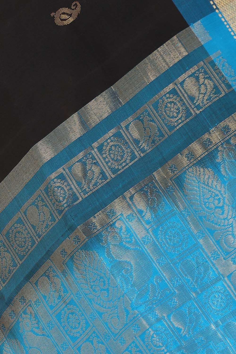 Black Pure Silk Kanjivaram Saree image number null