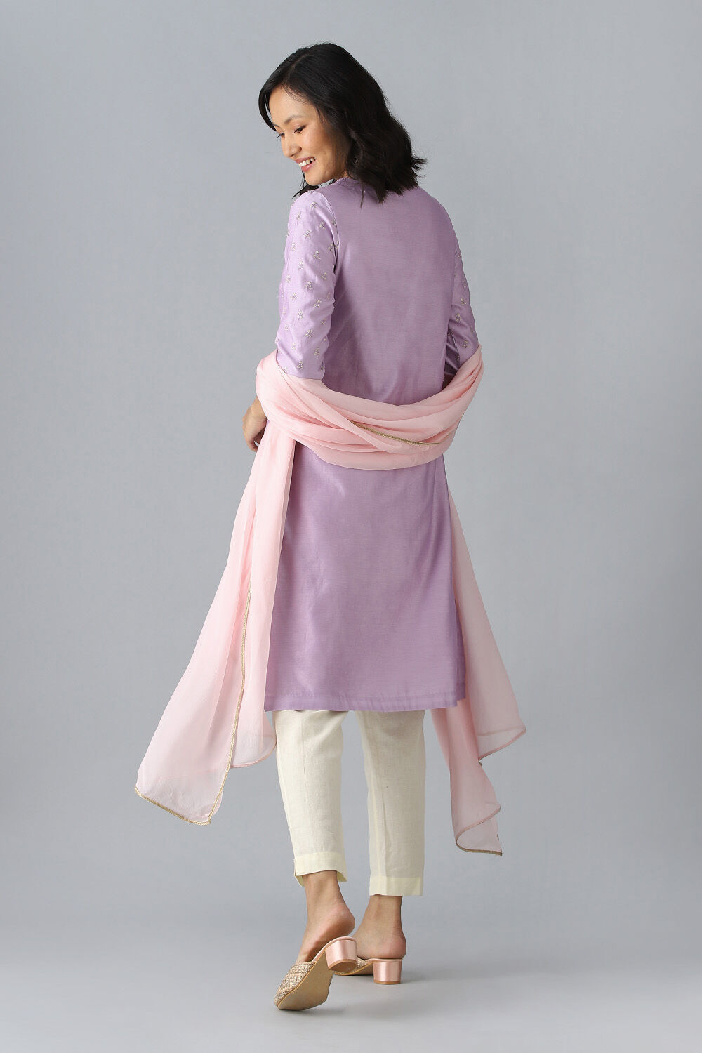 Light Violet Silk Cotton Embroidered Kurta Set image number null