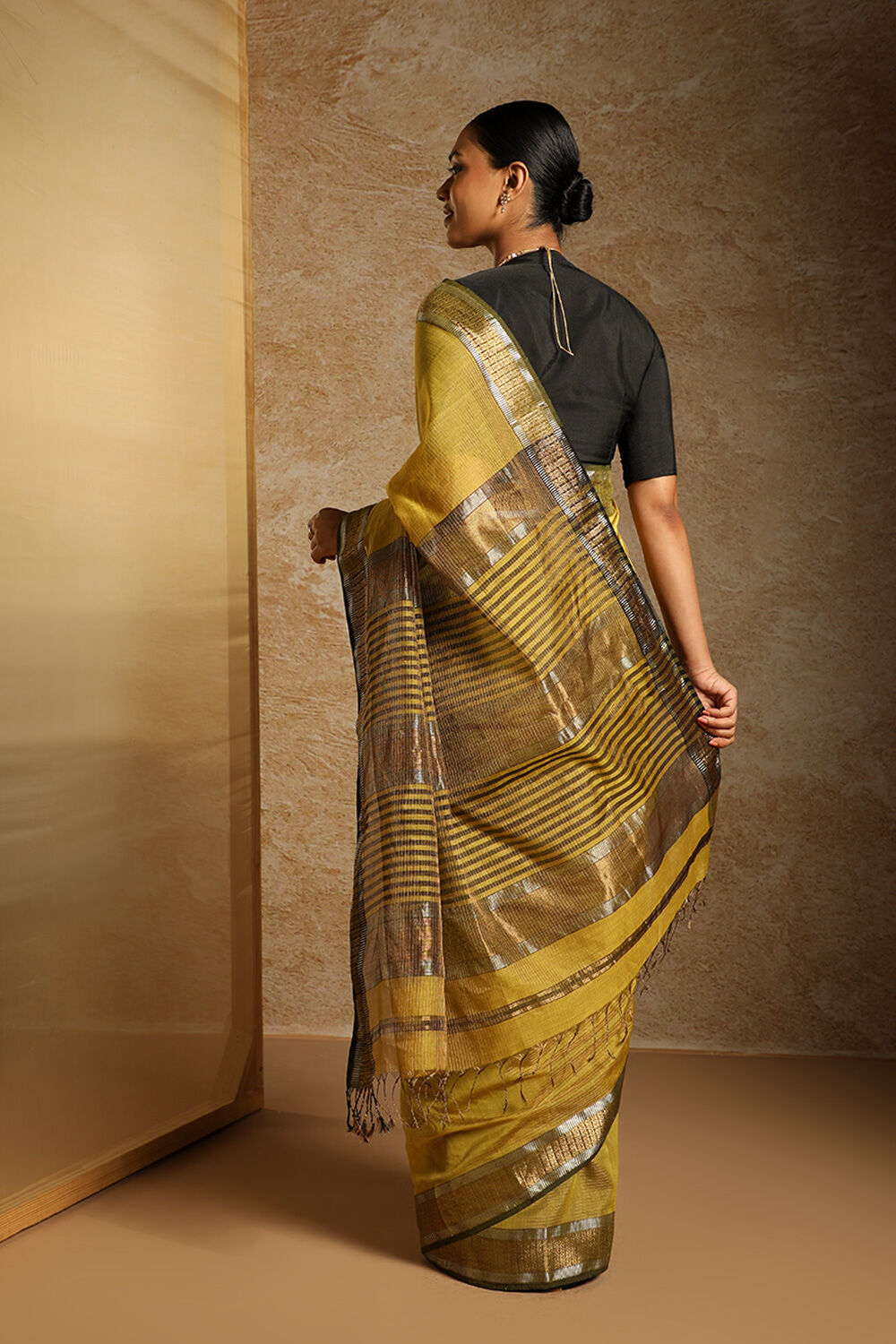 Yellow Woven Pure Silk Tissue Maheswari Saree image number null