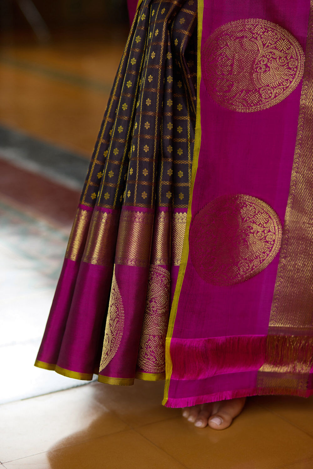 Black Woven Pure Silk Kanjivaram Saree image number null