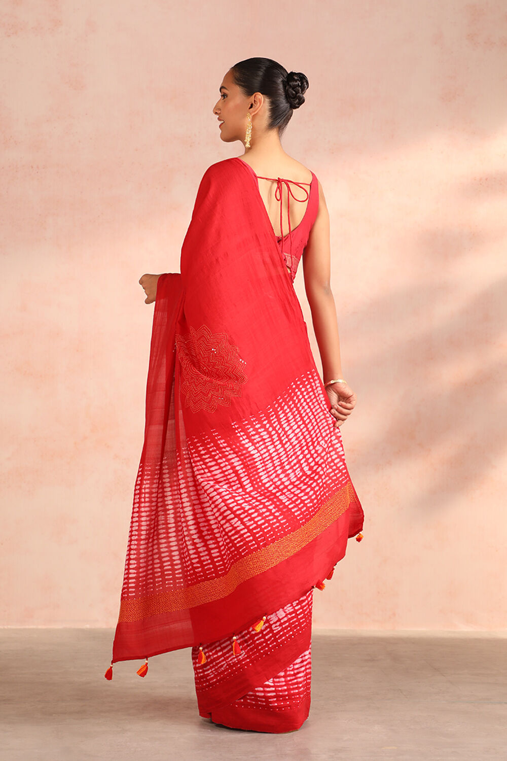 Red Bengal Pure Soft Silk Kantha Embroidered Saree image number null