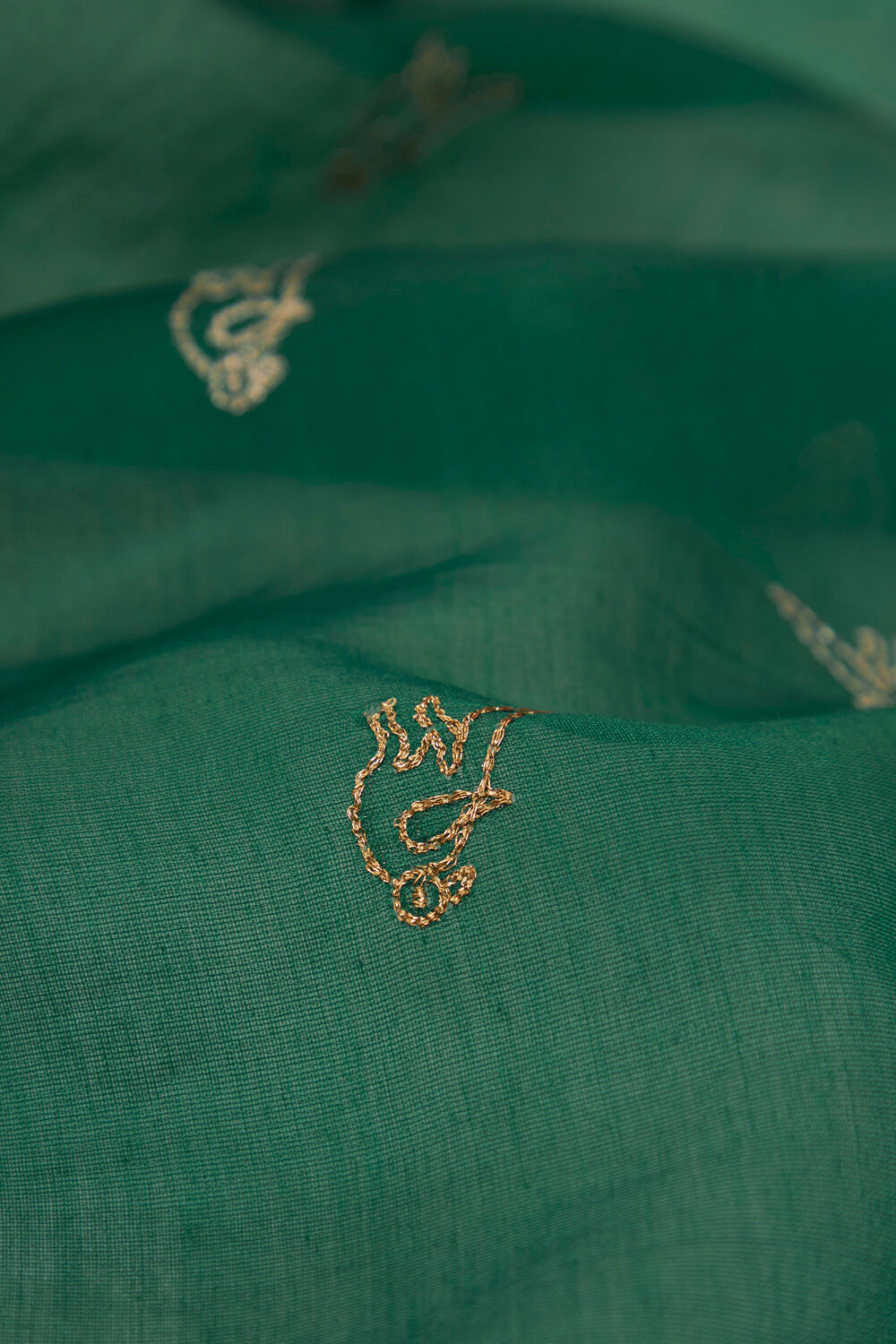 Green Pure Silk Cotton Embroidered Saree image number null