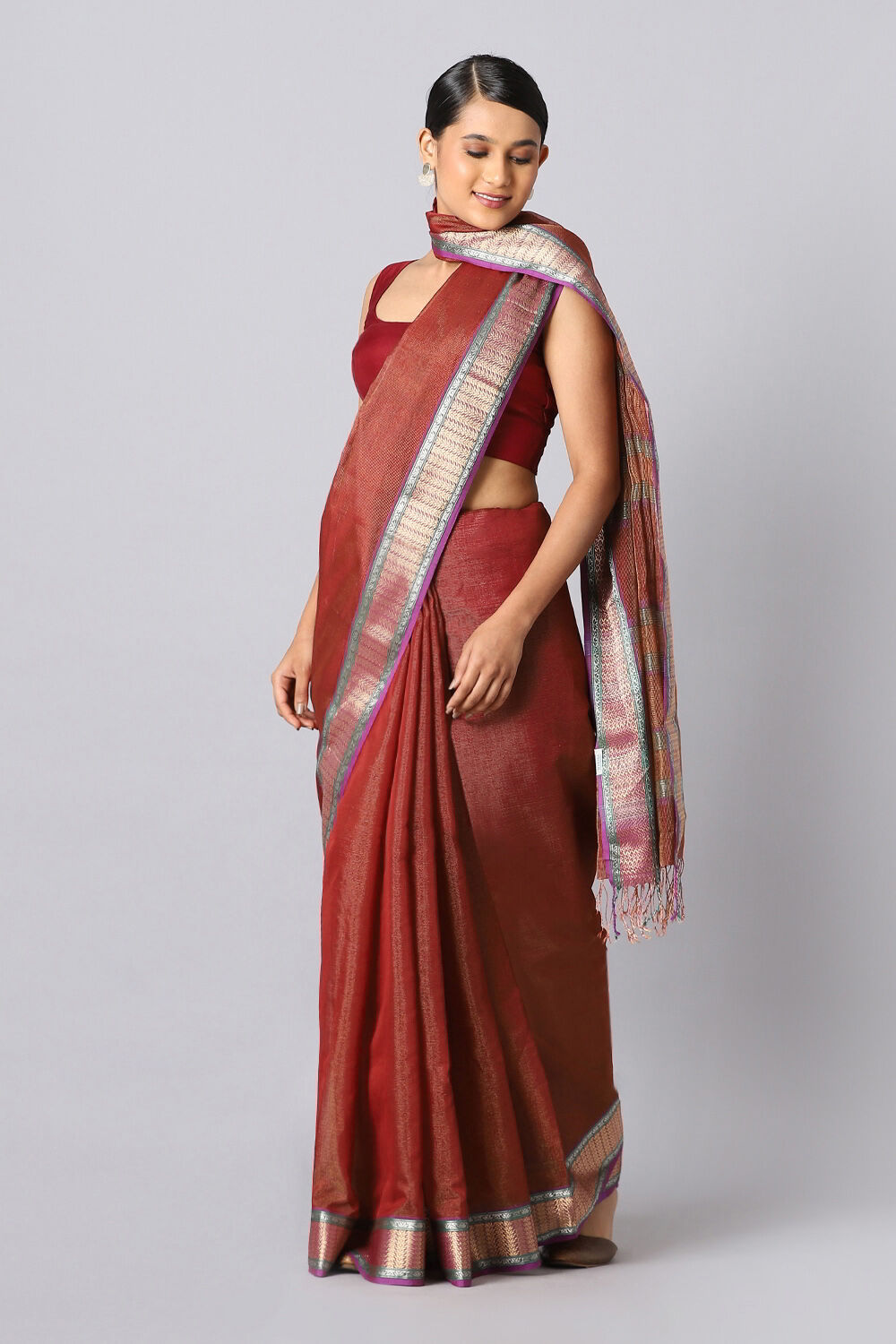 dark red cotton maheshwari saree