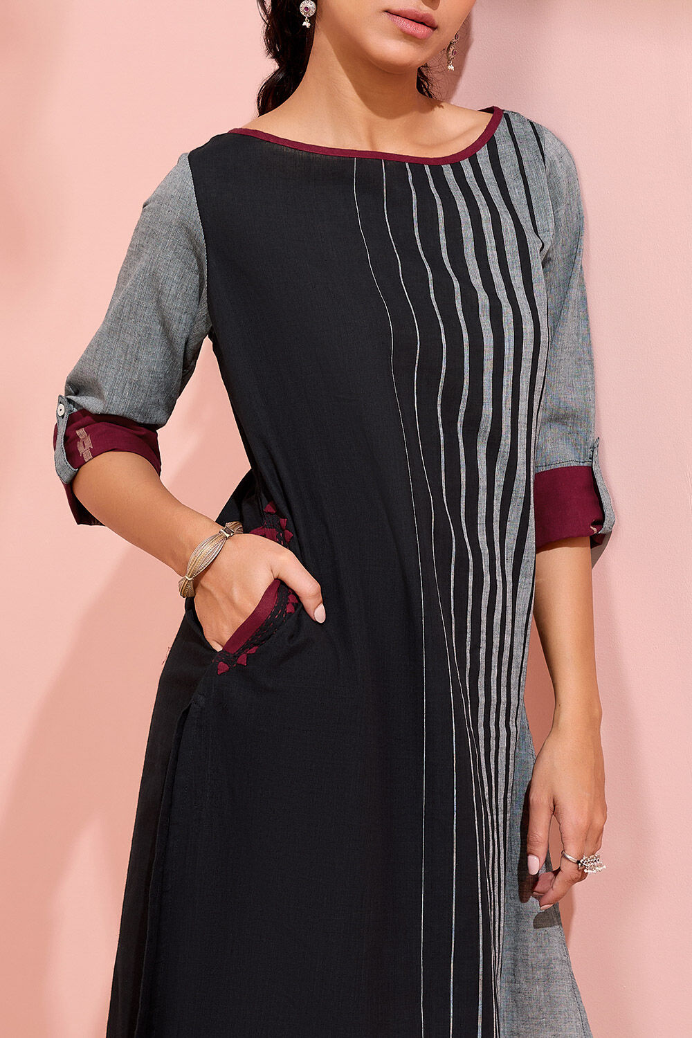 Black Woven Pure Cotton Kurta image number null