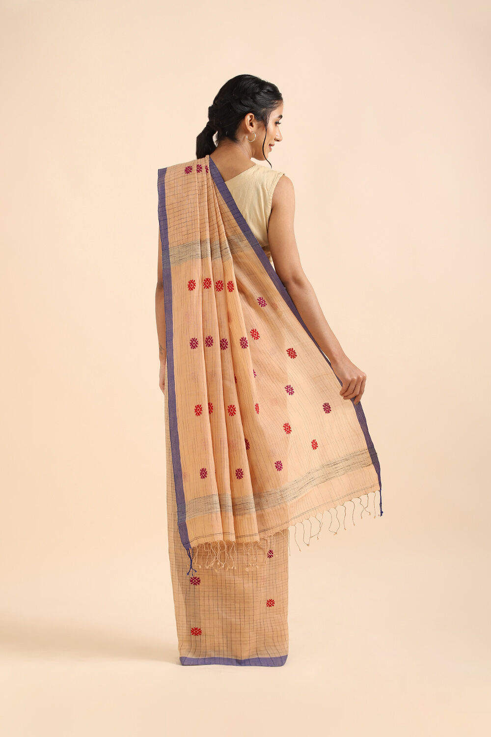 Beige Pure Cotton Jamdani Saree image number null