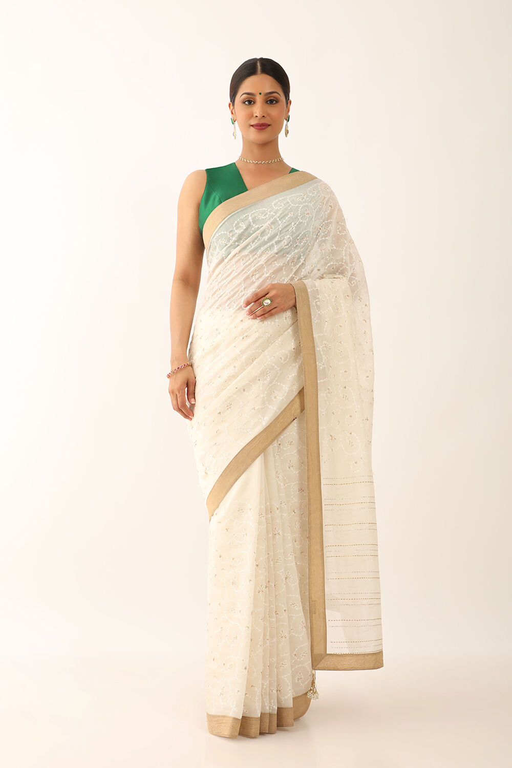 Off White Silk Cotton Embroidery Saree image number null