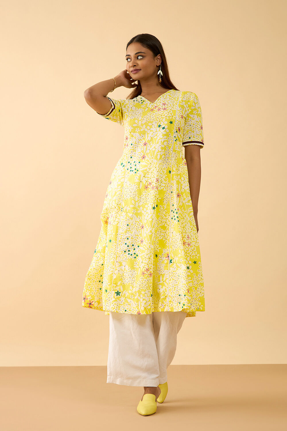 Yellow Screen Printed Pure Cotton Kurta image number null