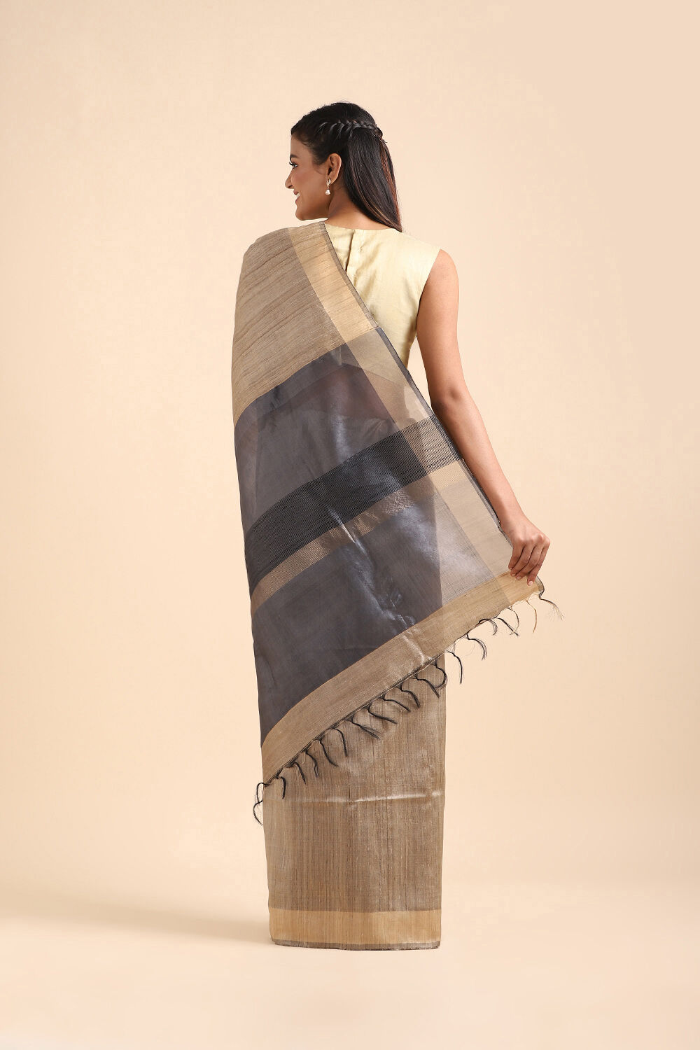 Grey Pure Tussar Bhagalpuri Saree image number null