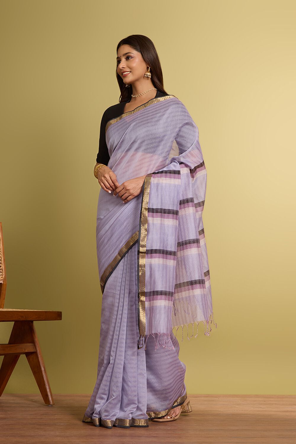 Light Violet Woven Pure Silk Cotton Maheshwari Saree image number null