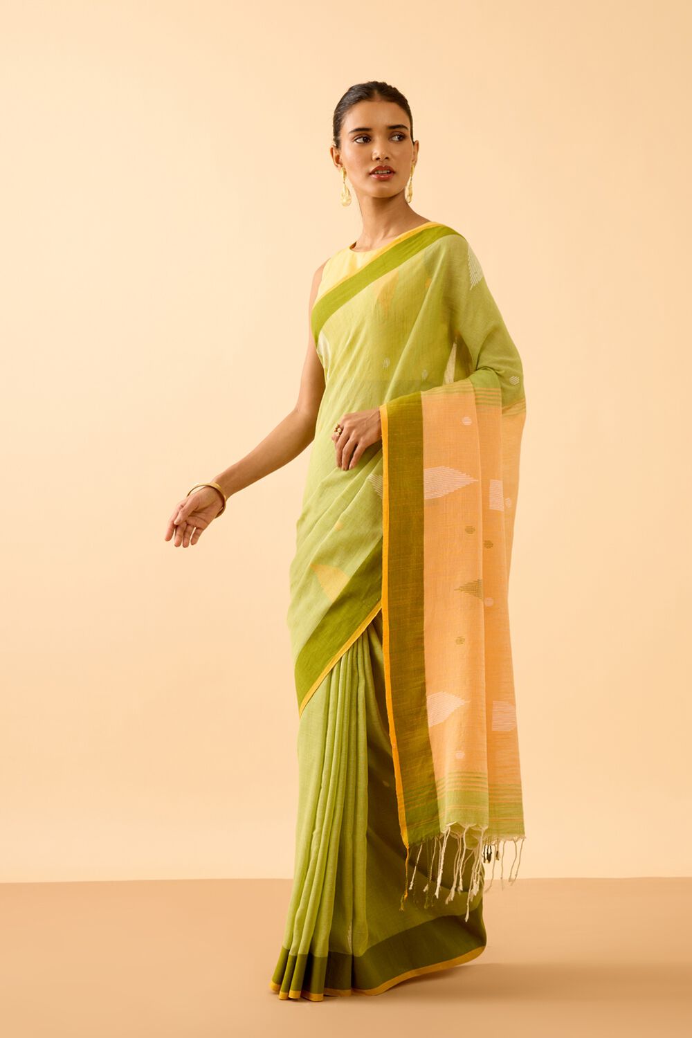 Light Green Bengal Pure Cotton Jamdani Saree image number null