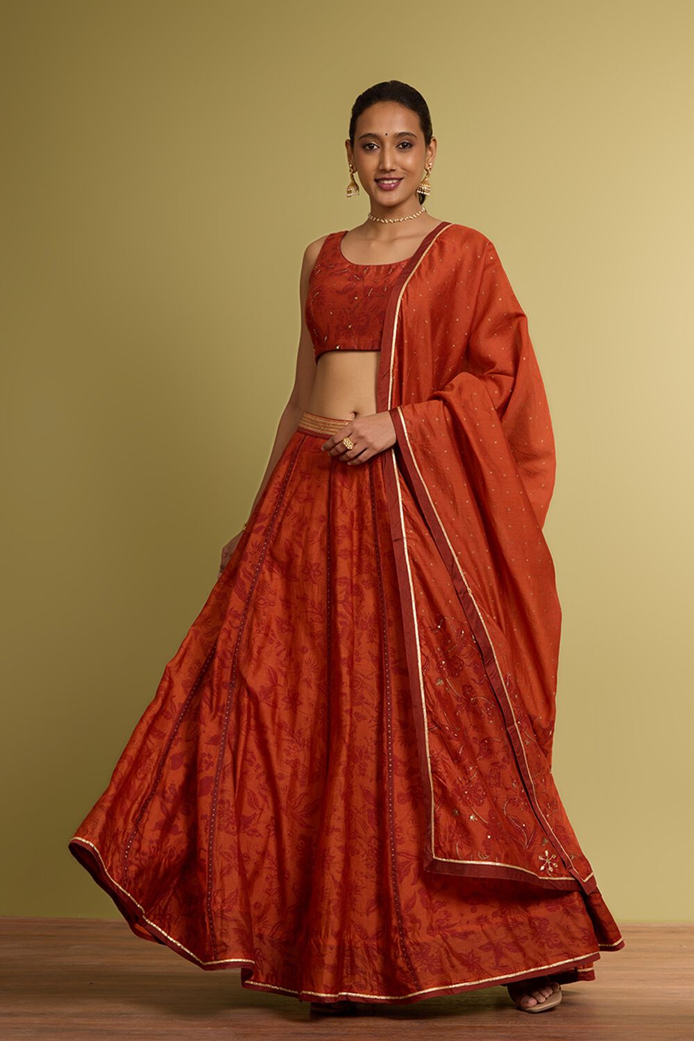 Taneira lehengas hotsell