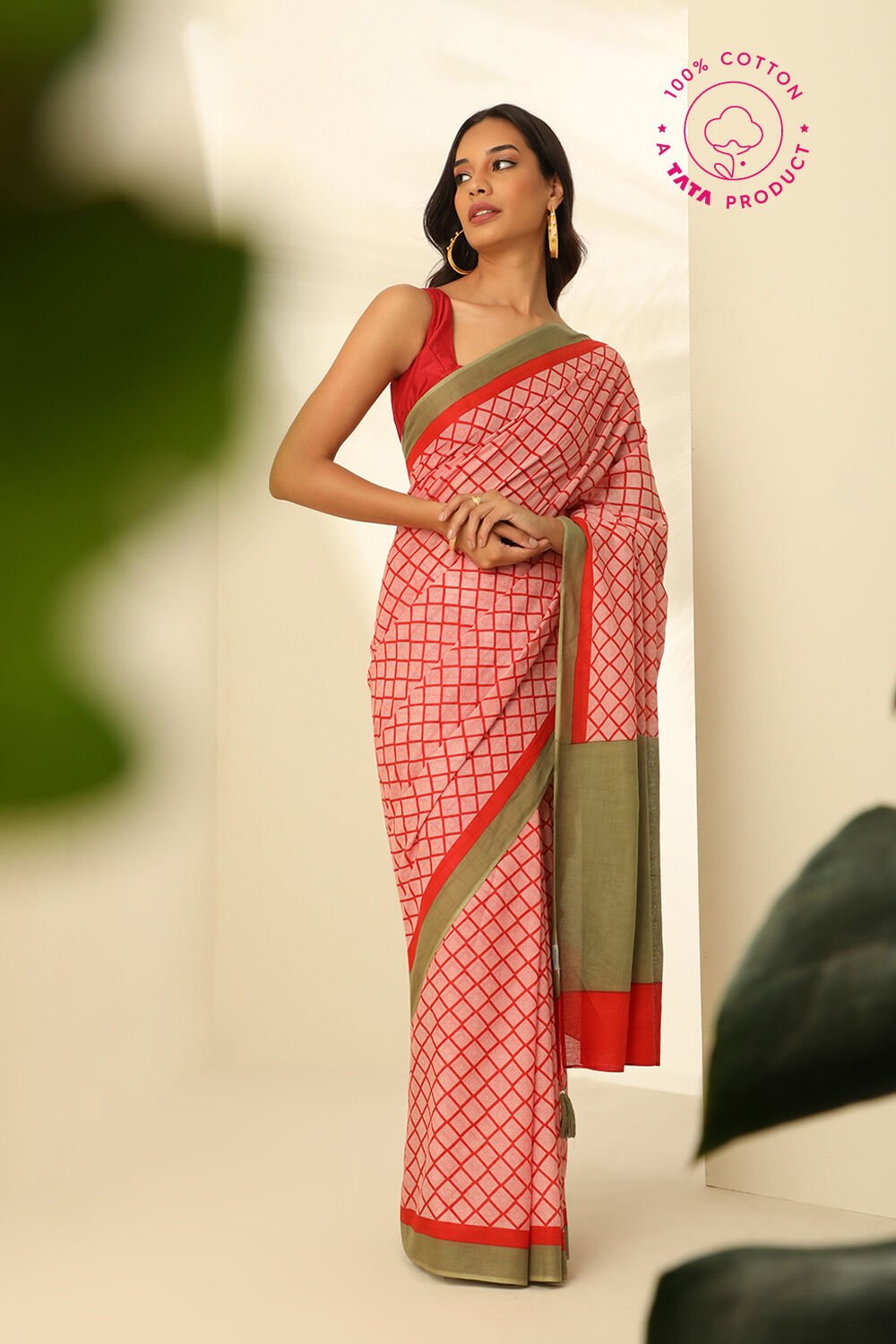 Red Pure Cotton Mulmul Printed Saree image number null