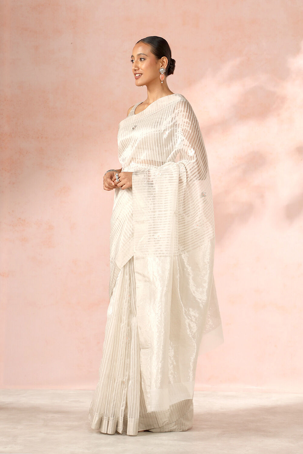 Off White Chanderi Pure Silk Cotton Woven Saree image number null