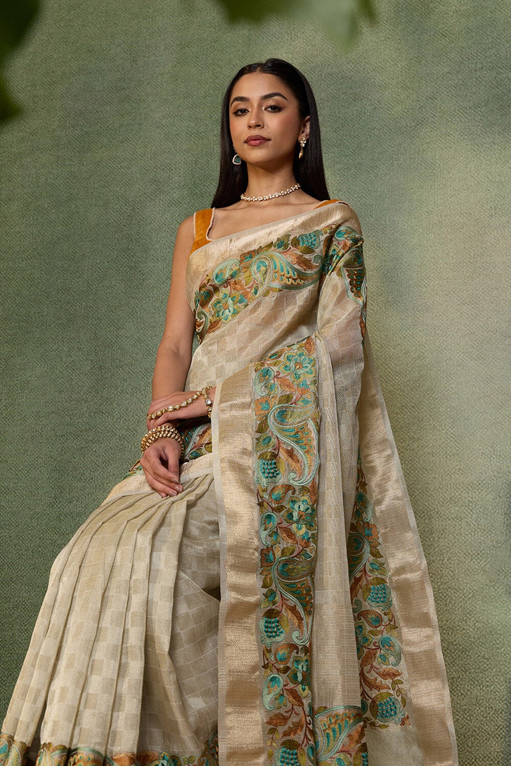 Grey Embroidered Viscose Tissue Saree image number null