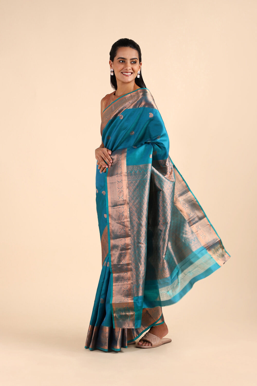 Blue Pure Silk Kanjivaram inspired Saree image number null