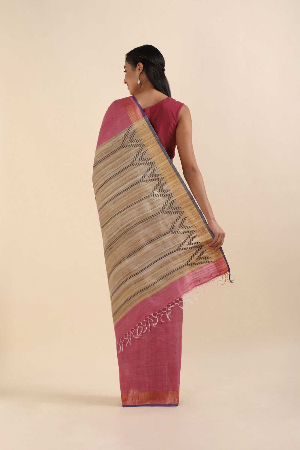 Dark Red Pure Tussar Silk Bhagalpuri Saree image number null
