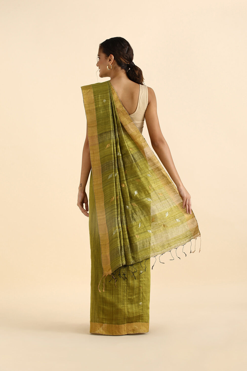 Dark Green Pure Silk Vanya Jamdani Saree image number null