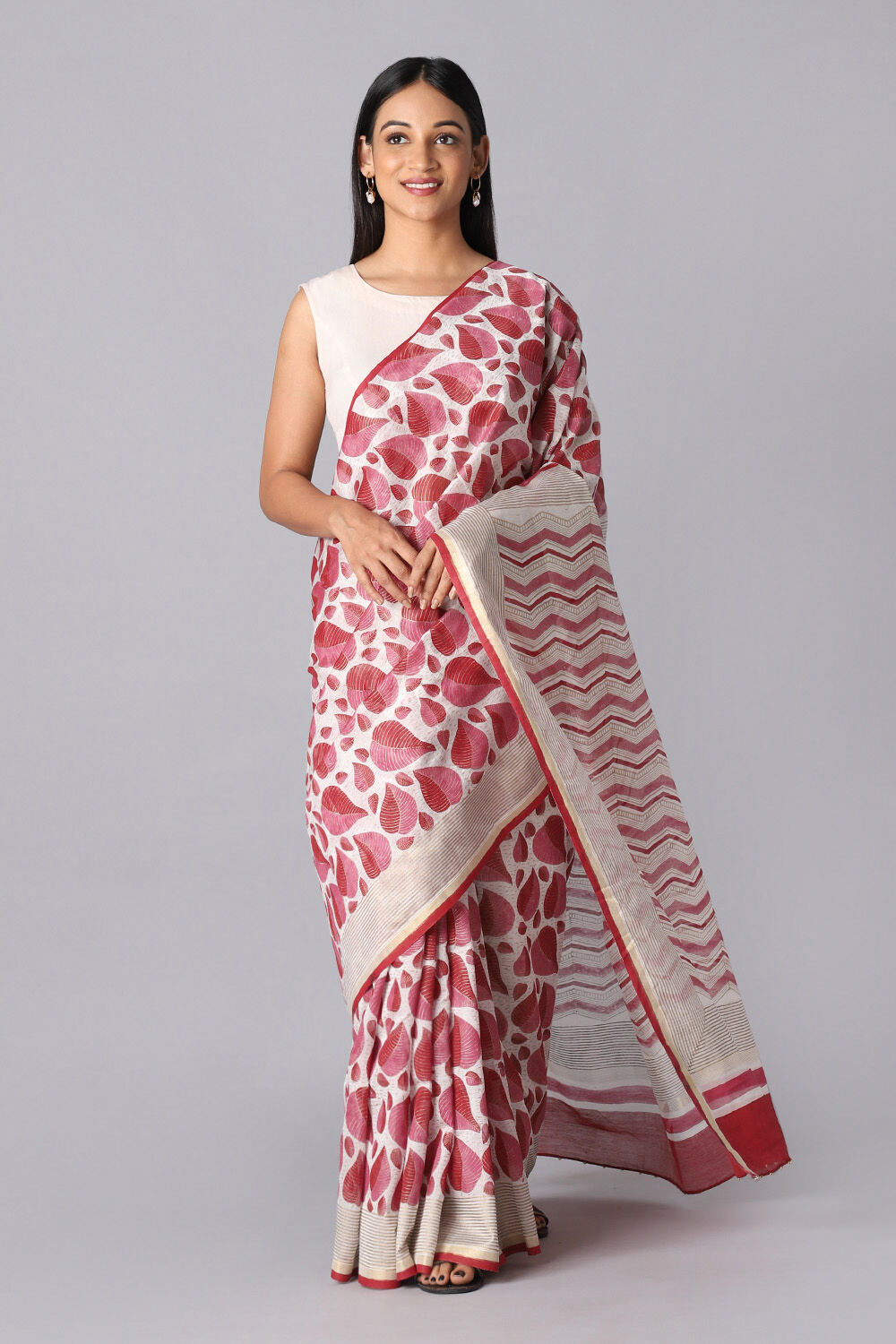 Off White and Red Pure Silk Cotton Hand Printed Saree image number null
