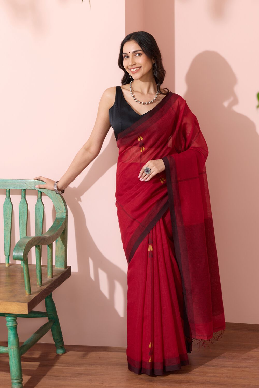 Dark Red Bengal Pure Silk Cotton Jamdani Saree image number null