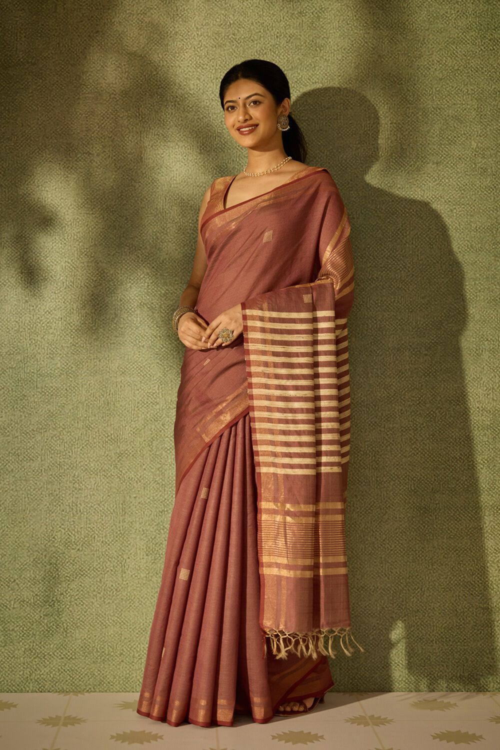 Brown Bhagalpur Woven Silk Viscose Saree image number null
