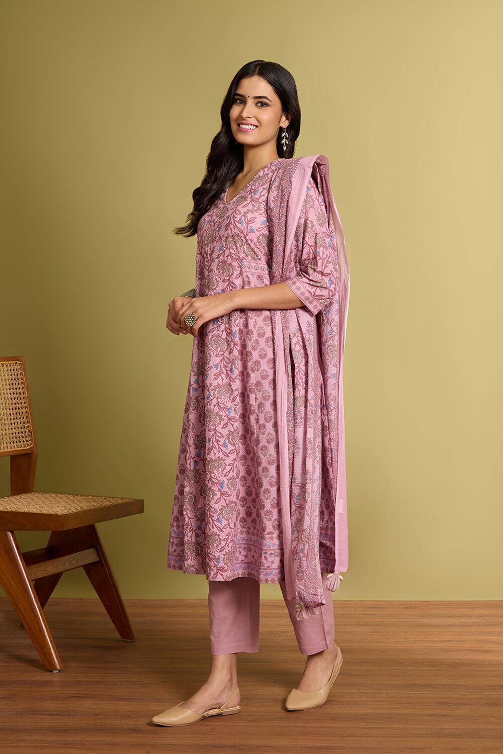 Light Pink Screen Printed Pure Cotton Kurta Set image number null