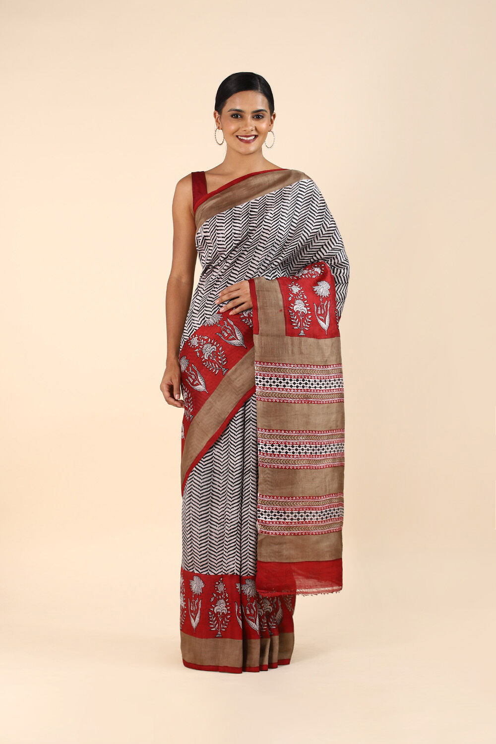 Grey Pure Silk Printed Saree image number null