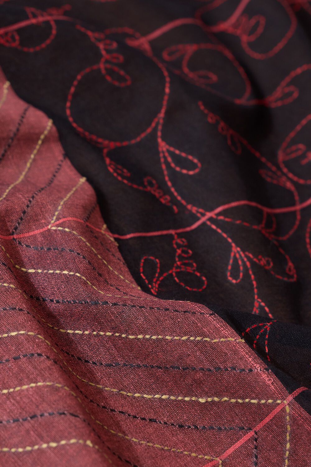 Black Bengal Pure Cotton Kantha Embroidered Saree image number null
