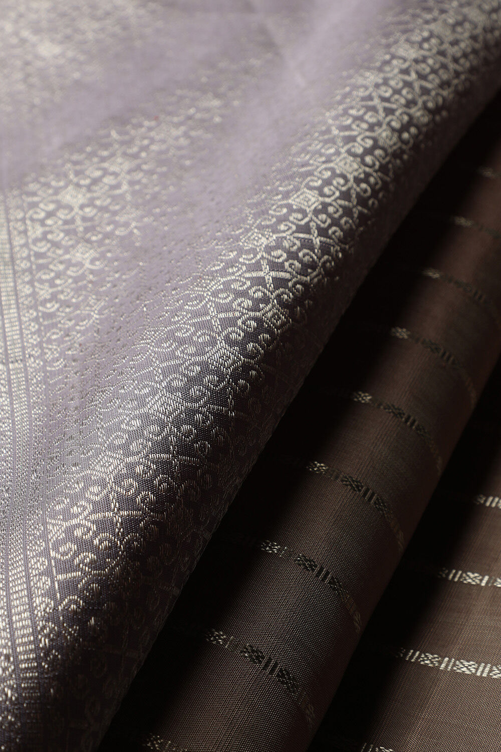 Gold Woven Pure Silk Kanjivaram Saree image number null