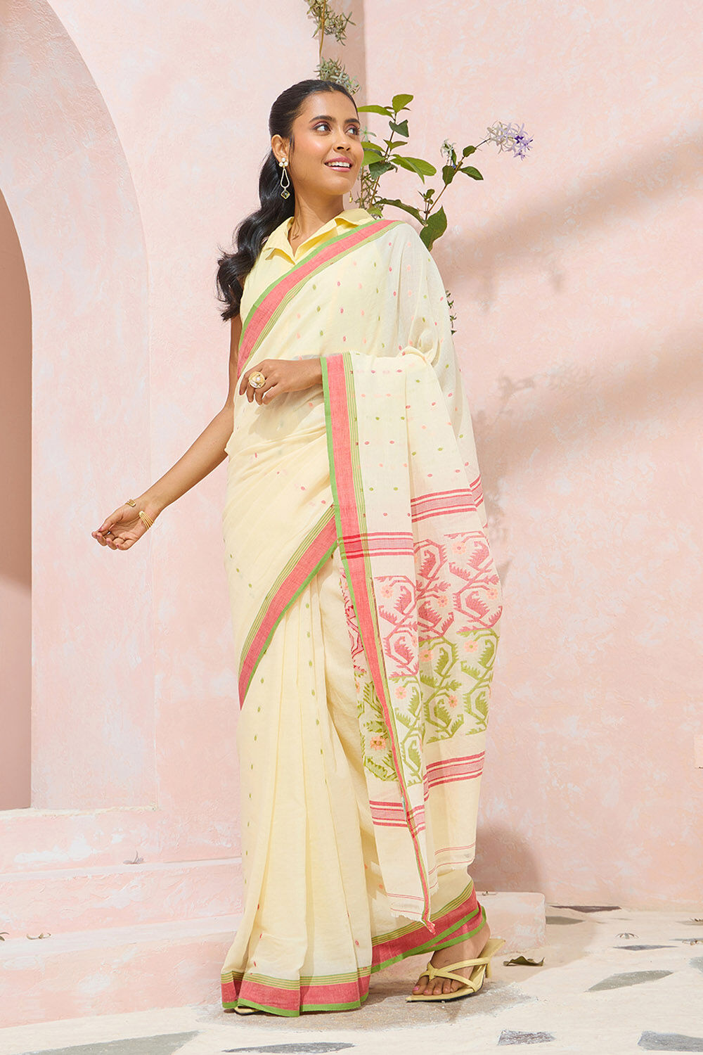 Off White Cutwork Pure Cotton Bengal Saree image number null