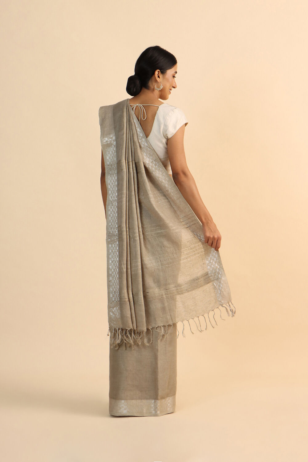 Grey Pure Linen Bhagalpuri Saree image number null