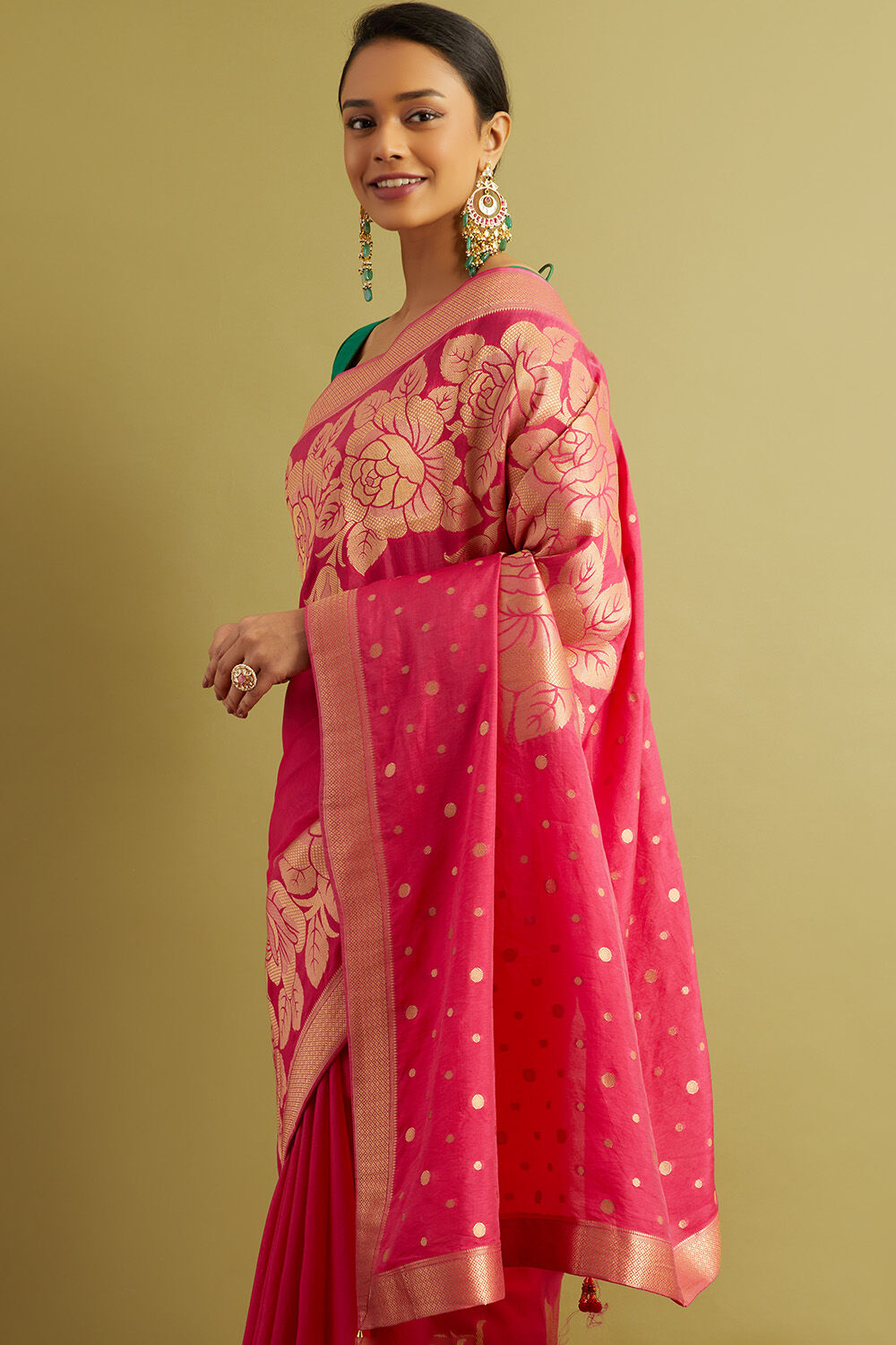 Pink Woven Viscose Luxe Saree image number null