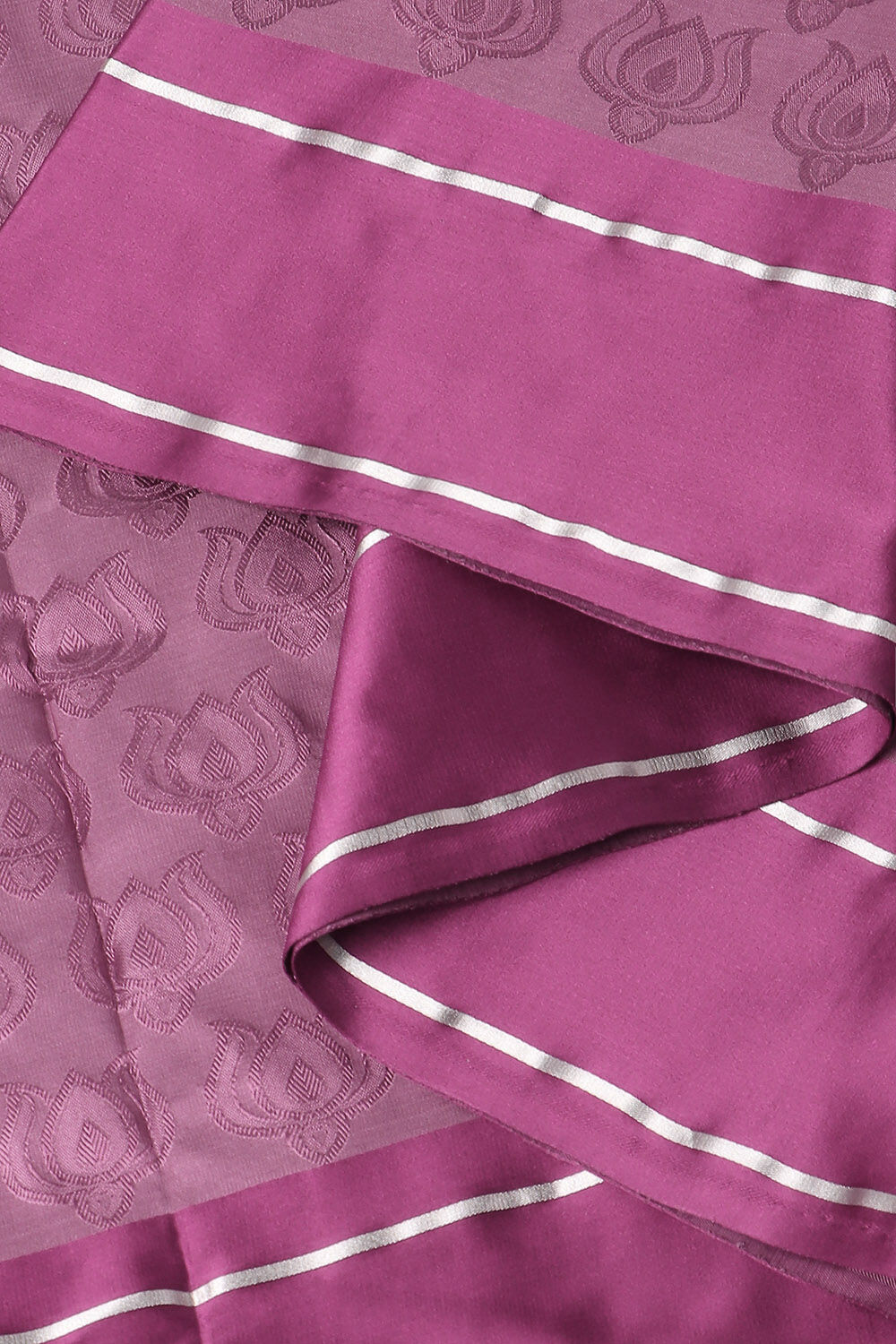 Violet Pure Silk Banarasi Tanchoi Saree image number null