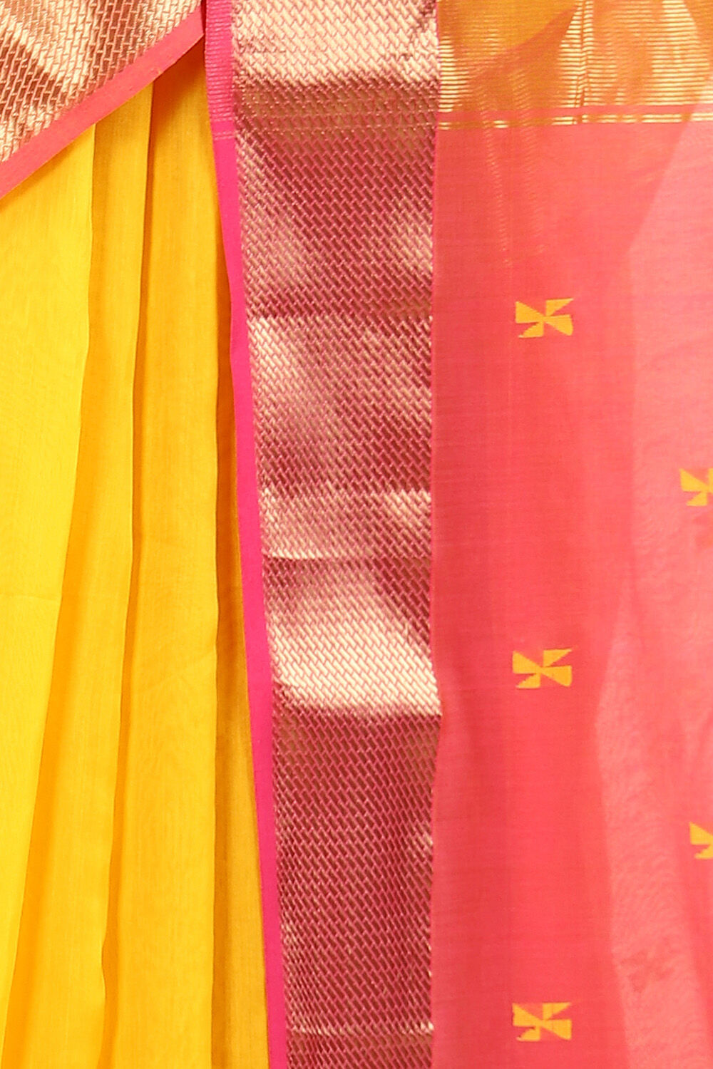 Yellow Pure Silk Cotton Maheswari Saree image number null