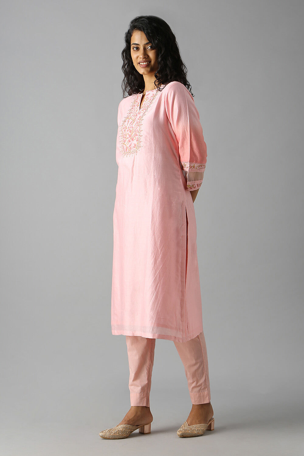 Pink Embroidered Kurta image number null