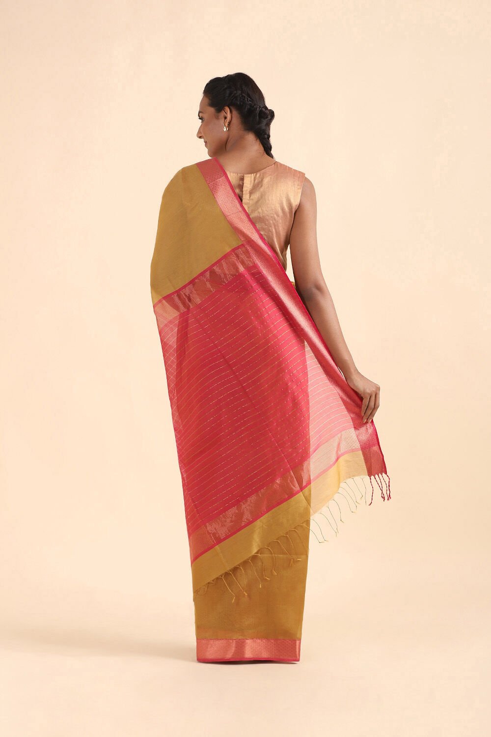 Dark Yellow Pure Silk Cotton Maheshwari Saree image number null