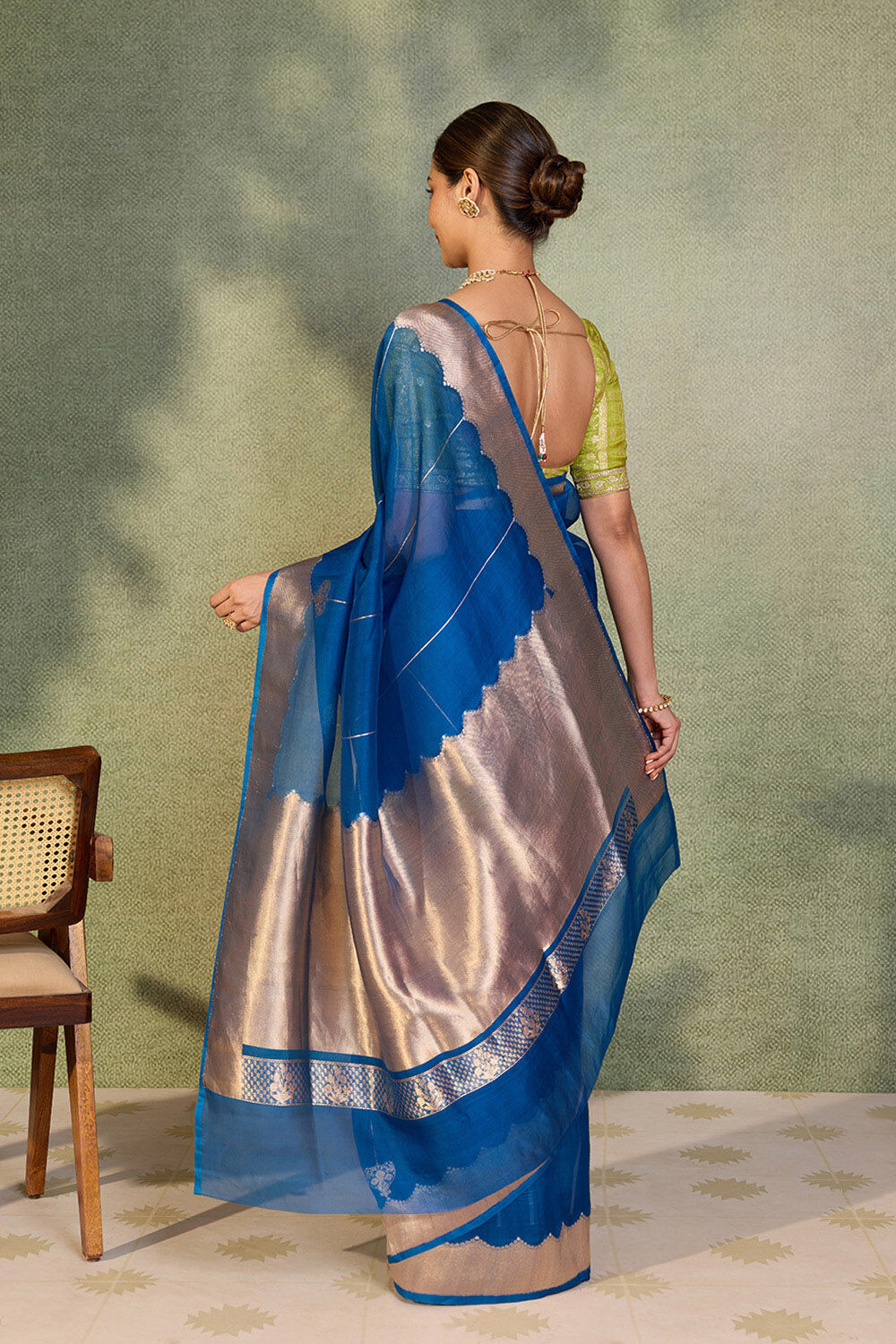 Blue Pure Silk Organza Kadwa Banarasi Saree image number null