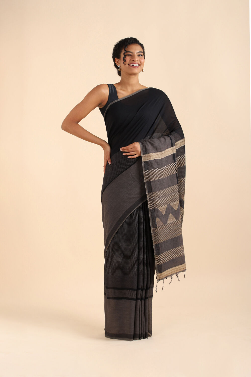 Black Pure Silk Cotton Jamdani Saree image number null